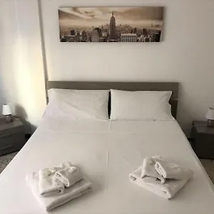 https://centro-storico-imbarcadero-per-le-isole.sicilyhotelsitaly.net